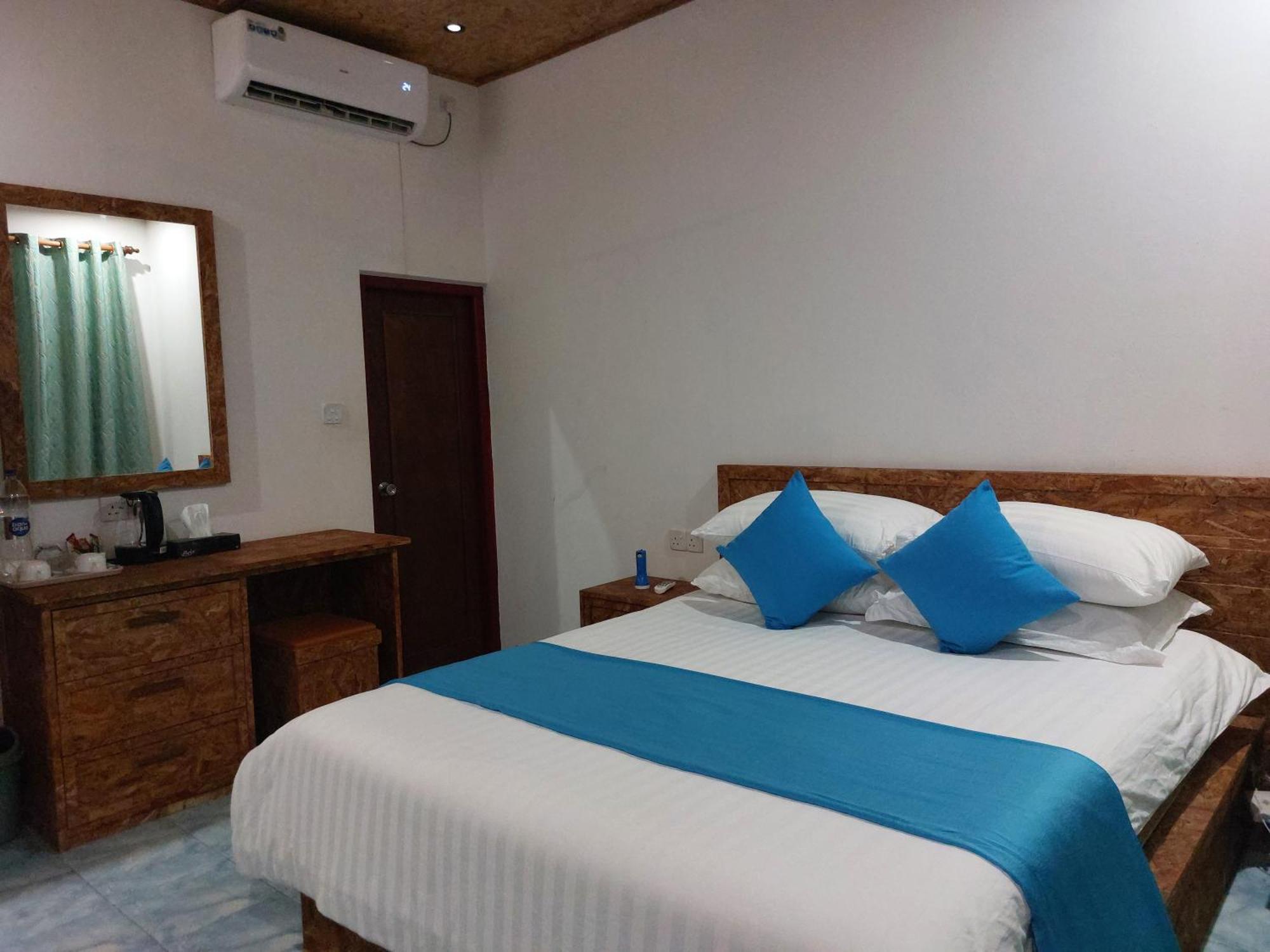 Emzaz Blue Lagoon Ugoofaaru Eksteriør billede